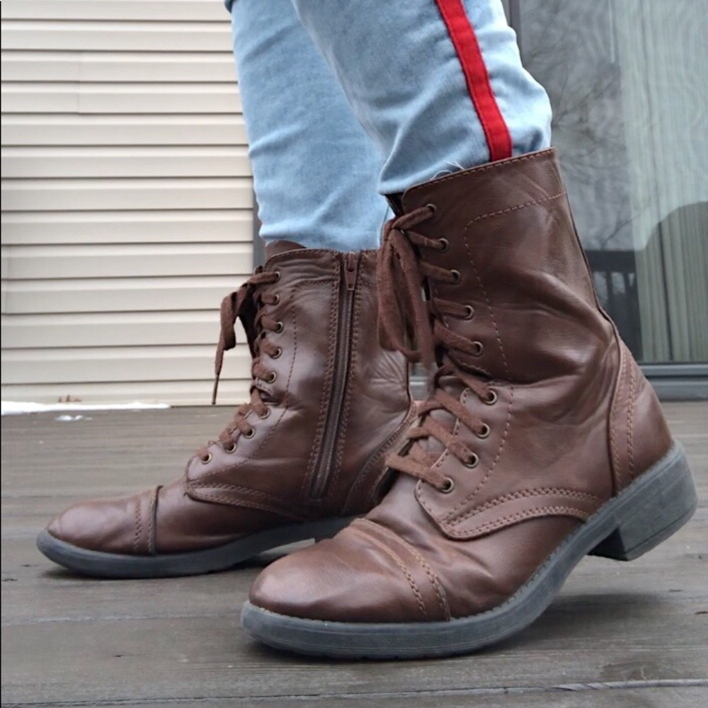 🌿Brown Combat Boots